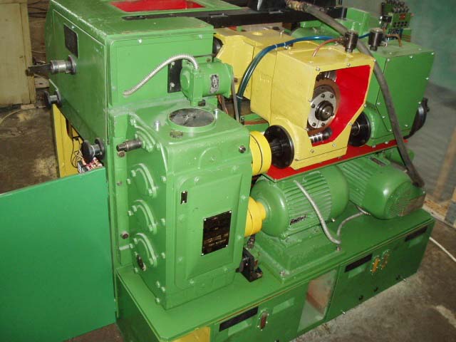 А9521 Загальний вигляд  резьбонакатного верстата